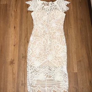 New Impressions lace dress S